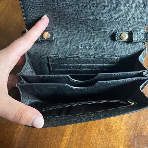 Michael Kors Purse - Picture 5 of 6